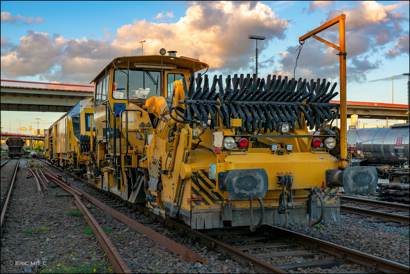 Deutsche Bahn - Schotterplaniermaschine