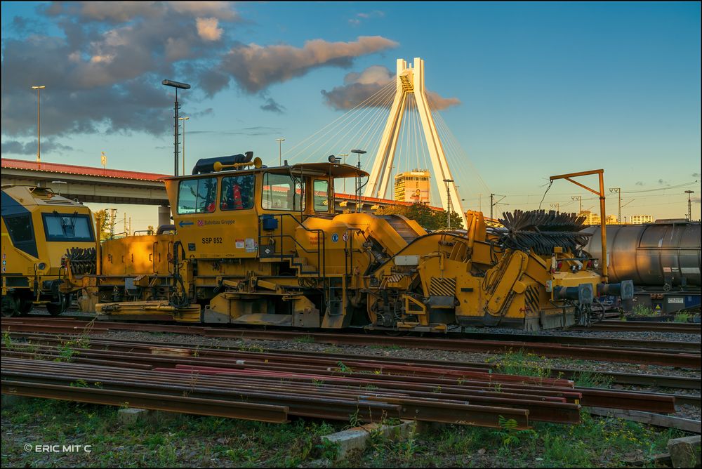 Deutsche Bahn - Schotterplaniermaschine II