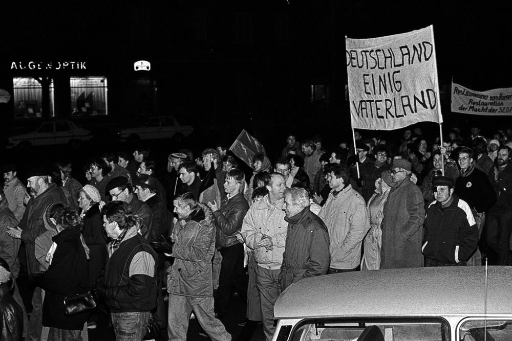 Deutschland einig Vaterland