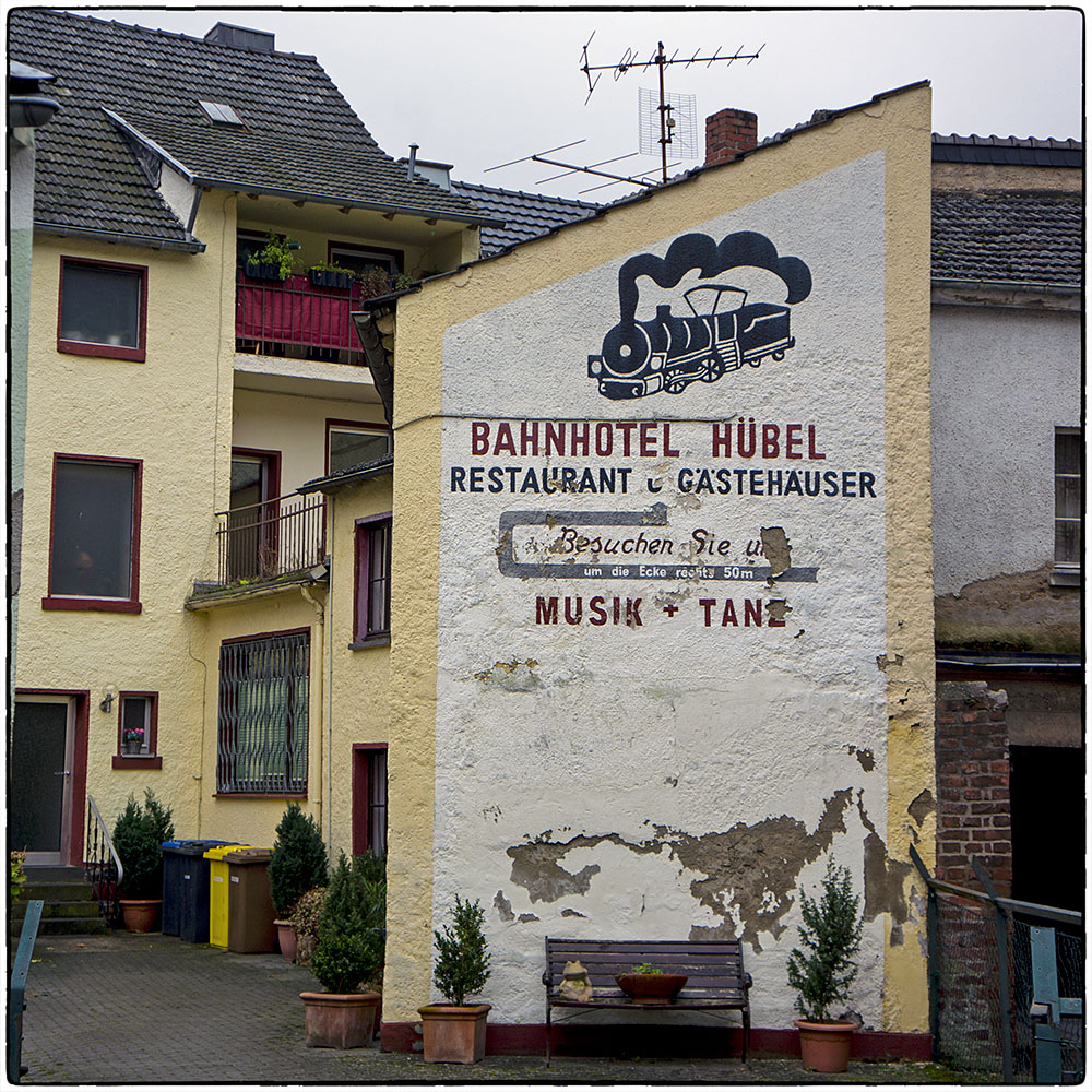 Deutschland im Quadrat - Bahnhotel