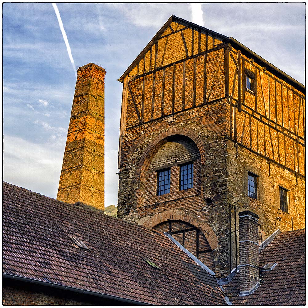 Deutschland im Quadrat - Nieverner Hütte