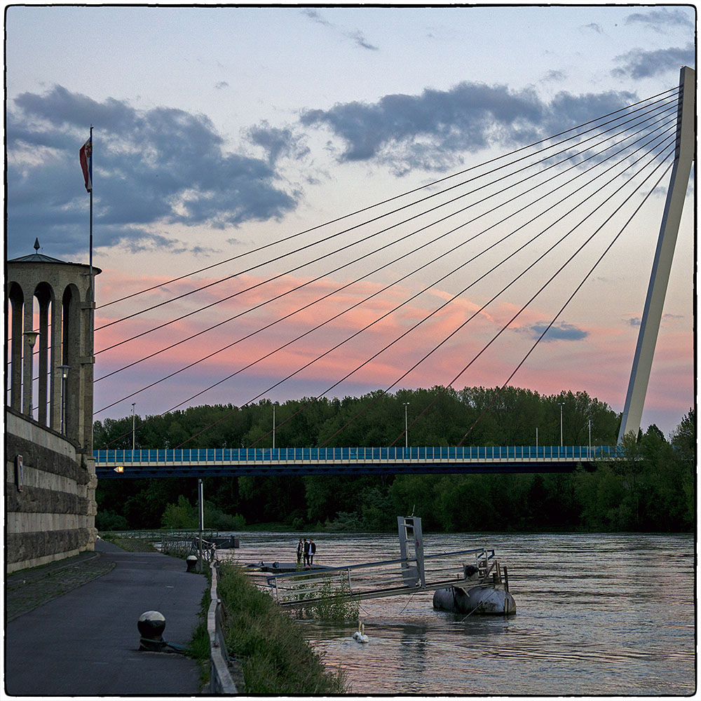 Deutschland im Quadrat - Raiffeisenbrücke