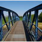 Deutschlands schmalste Autohochbrücke.......