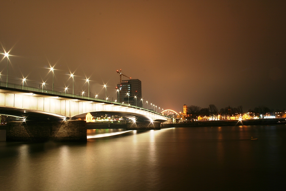 Deutzer Brücke (24.02.2012)