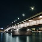 Deutzer Brücke bei Nacht