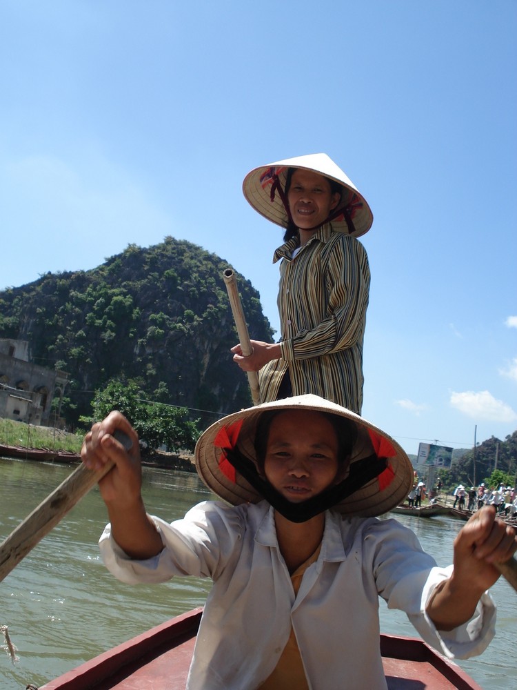 Deux rameuses vietnamiennes