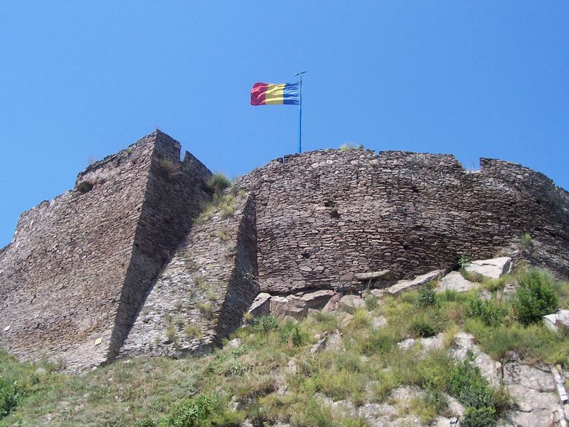 Devaer Burg von Esther Zsanko