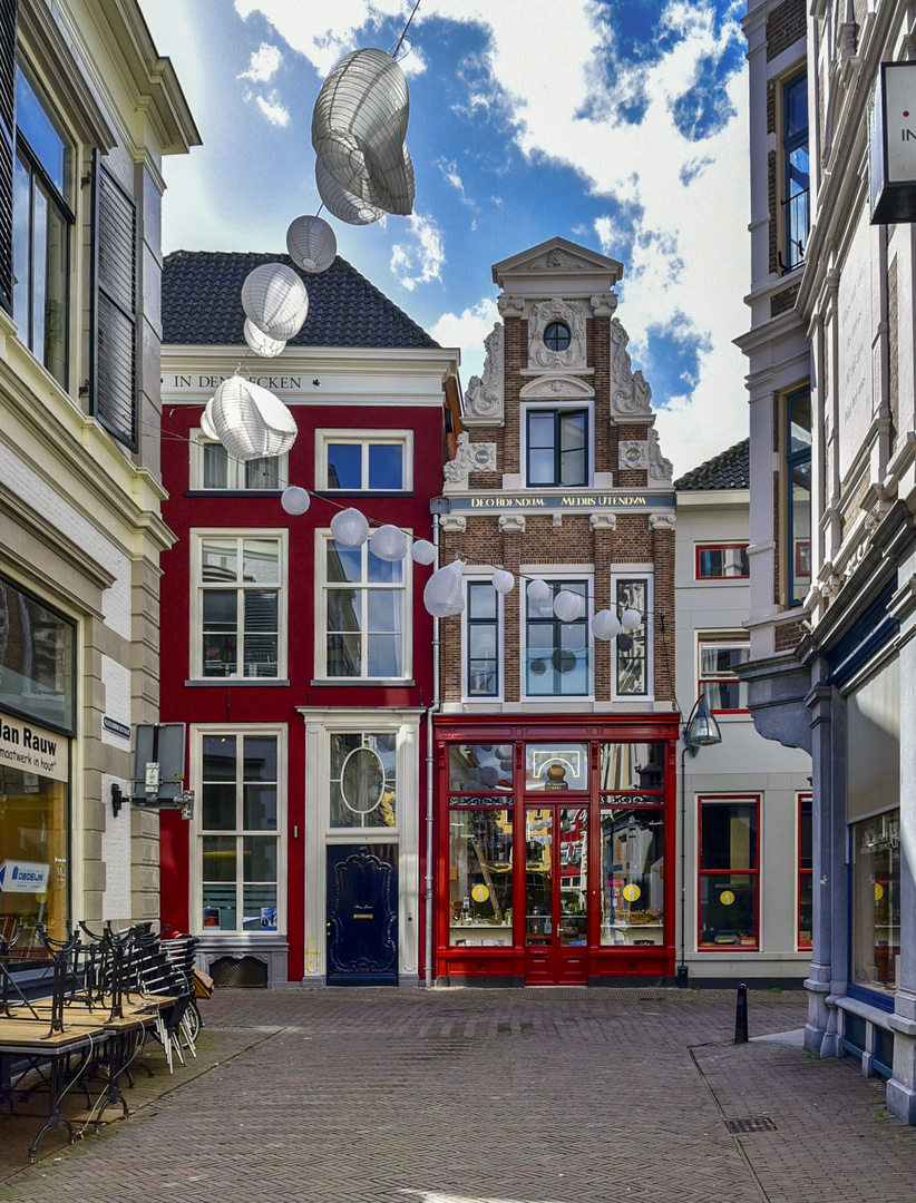 Deventer mit historischen Gässen 