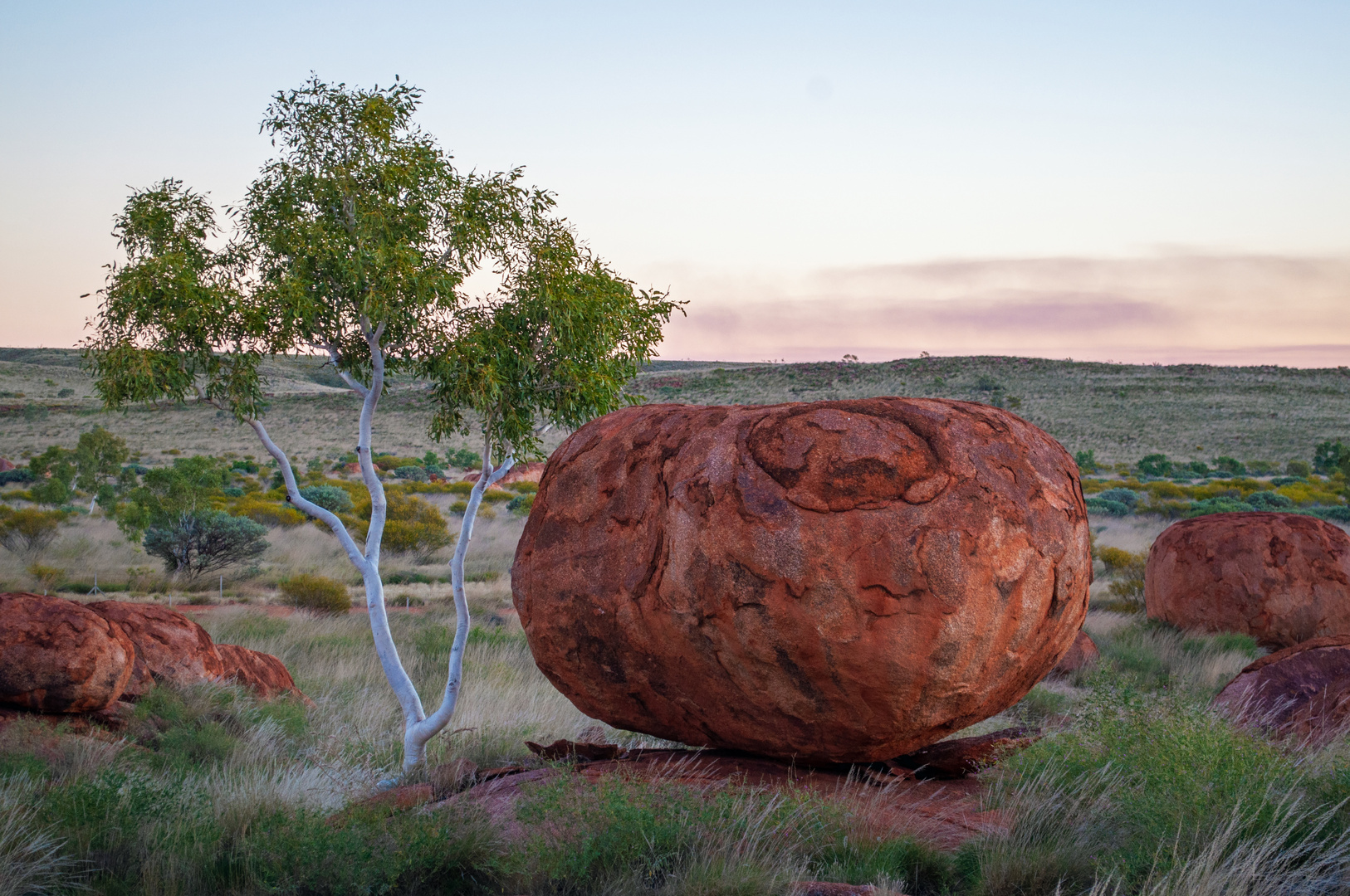 Devil Marbels bei Sonnenuntergang, Northern Territory, Australien