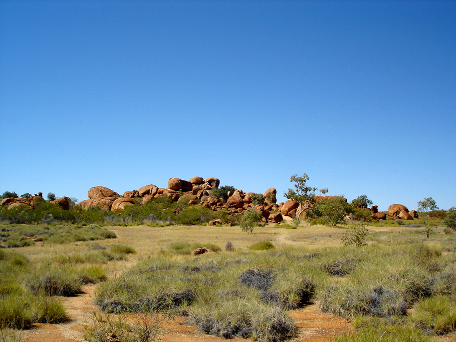 Devils Marbles, 4