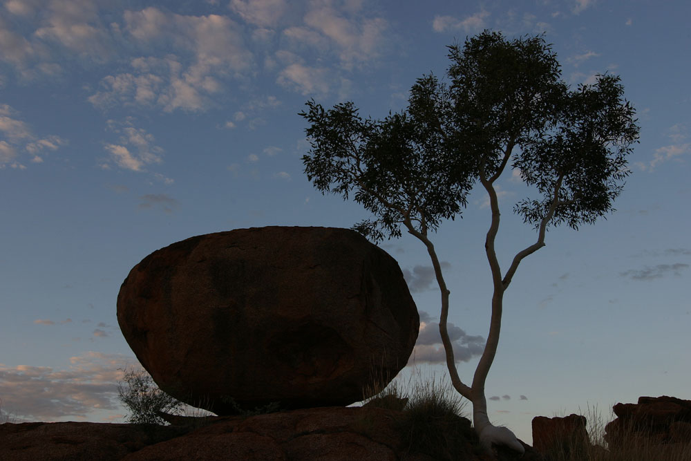 Devils Marbles bei Sonnenuntergang