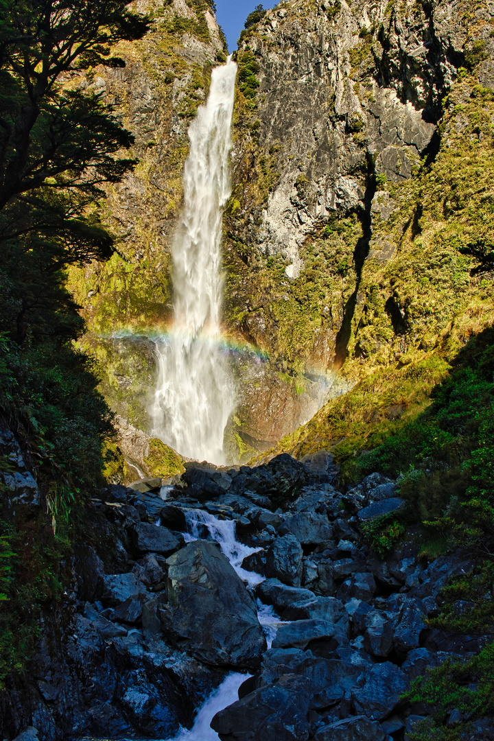 Devils Punchbowl 3