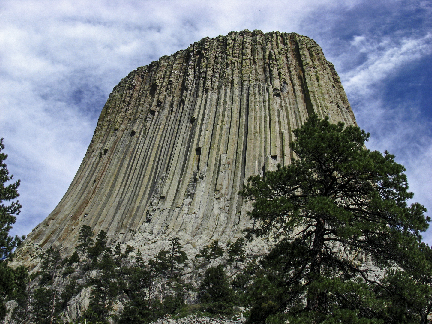 DEVILS TOWER.....