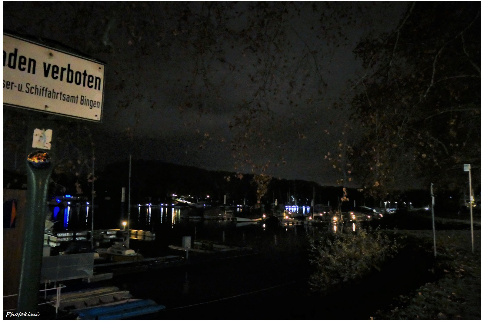 Dezember- Abend am Schiersteiner-Hafen (II)