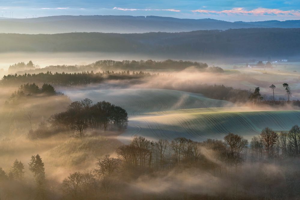 *Dezember im Tal der Morgennebel*