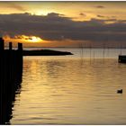 Dezember-Sonnenuntergang am Wremer Kutterhafen