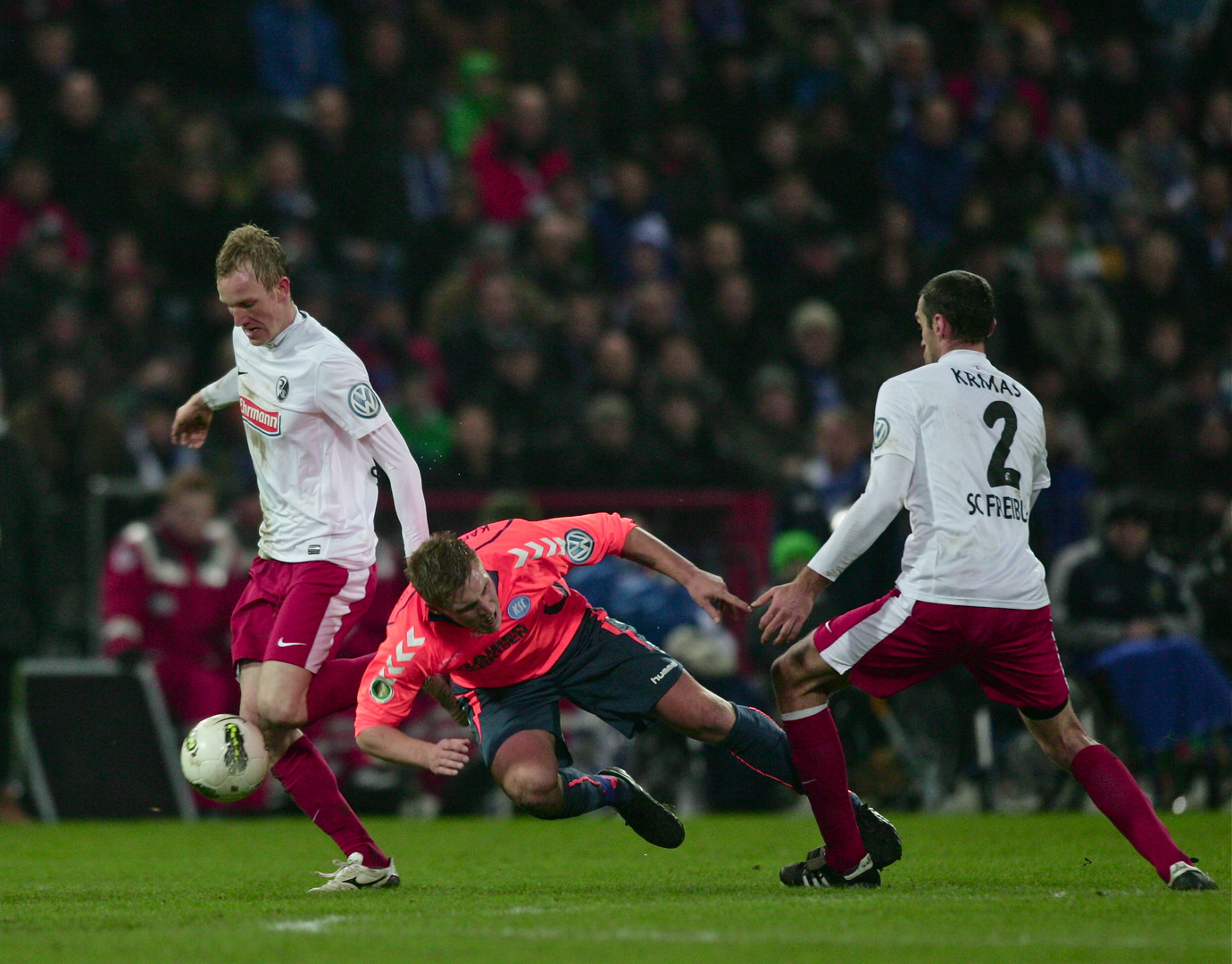 DFB Pokal KSC-SC Freiburg 0:1    - 2 -