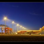 >>> DHL Air Hub @ sunset <<<²