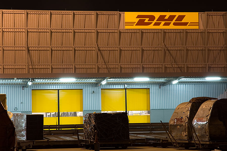 DHL am Flughafen Köln/Bonn