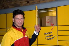 DHL bringt Ihnen Ihre neue Kamera! :)