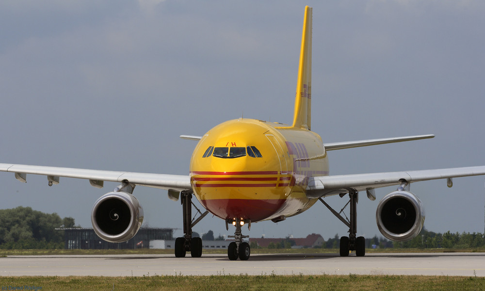 DHL in LEJ