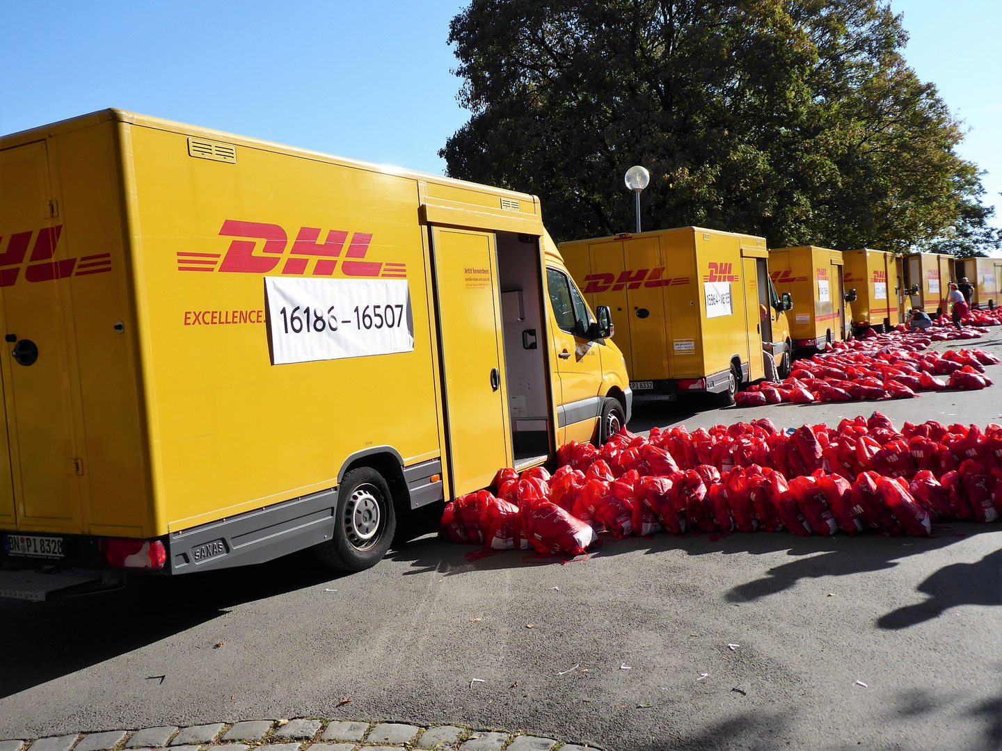 DHL Kleiderkammer....