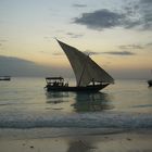 Dhow al tramonto