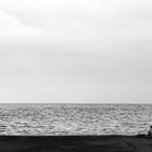 "Di fronte al mare la felicità è un'idea semplice."