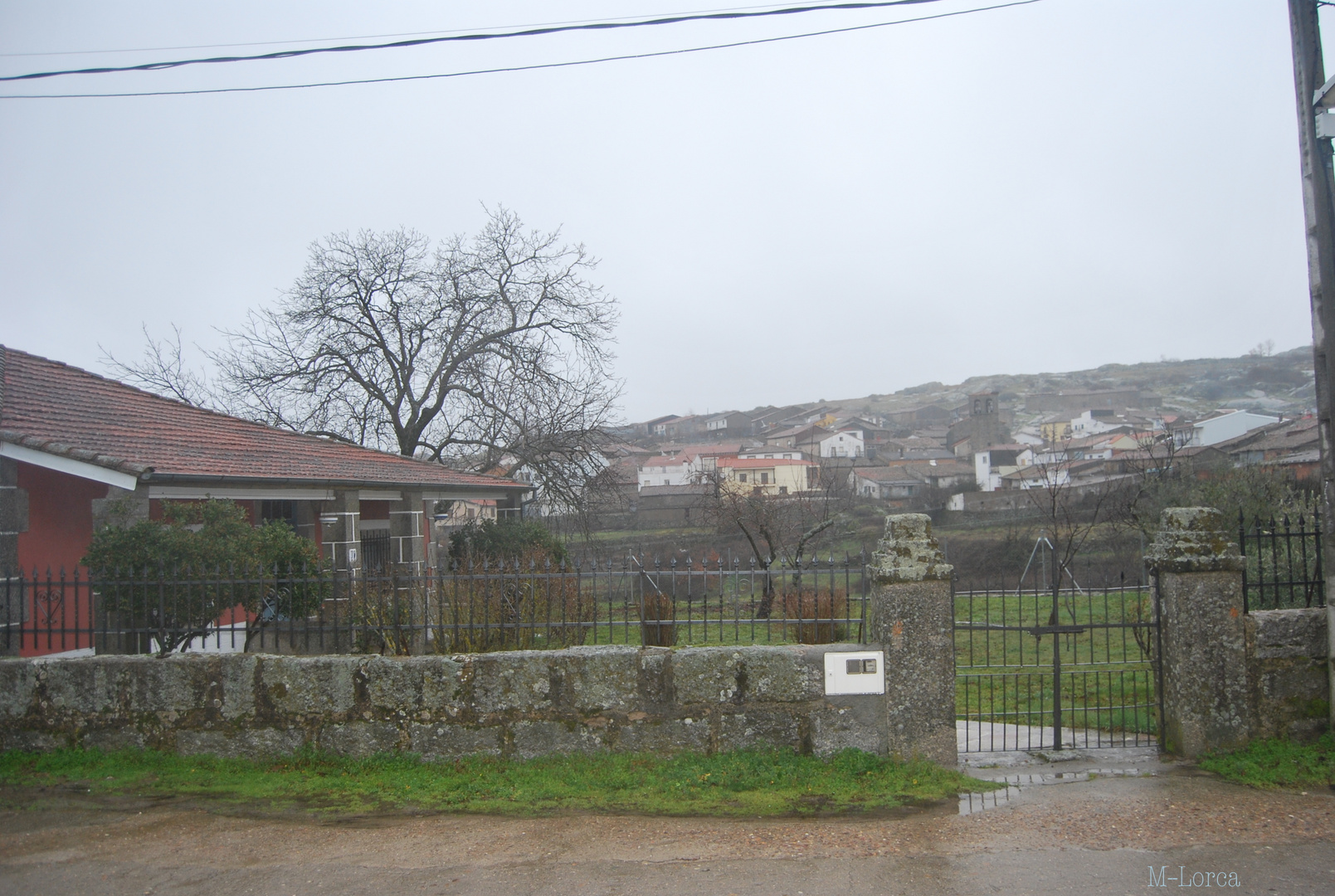 dia de lluvia en colmenar de montemayor  sin retoques con la atmosfera que genera la lluvia