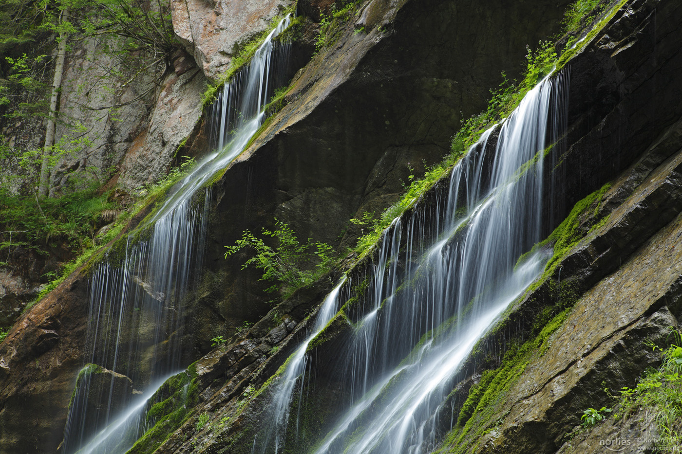 Diagonal Wasserfall