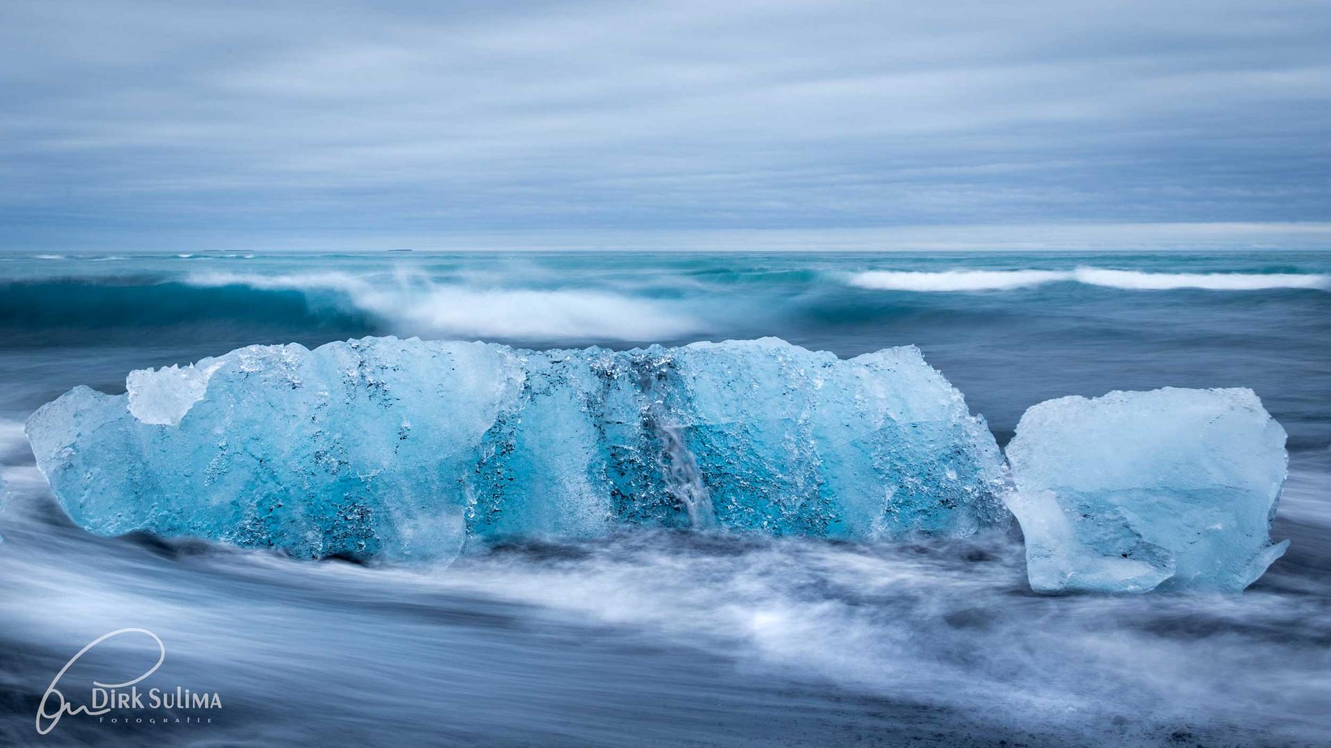 Diamonds Beach at Jökulsarlon Glacier Lagoon, Iceland