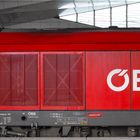 Die 2016 017 im neuen Wiener HBF