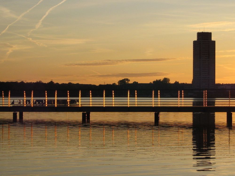 Die Abendsonne macht die Lampen an