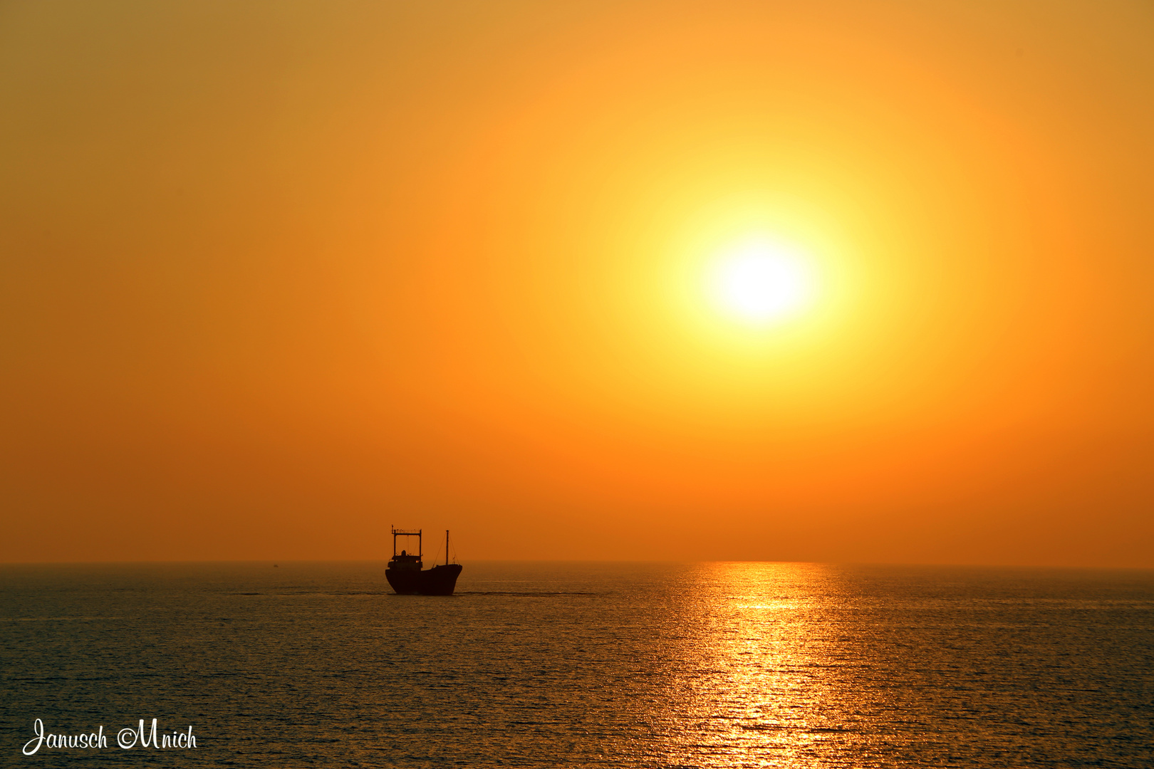 Die Abendsonne über Zypern...