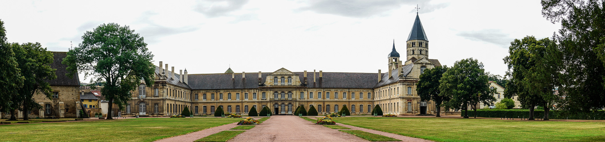 Die Abtei von Cluny - eine tausendjährige Geschichte