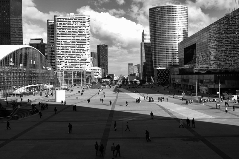 die achse von la grande arche