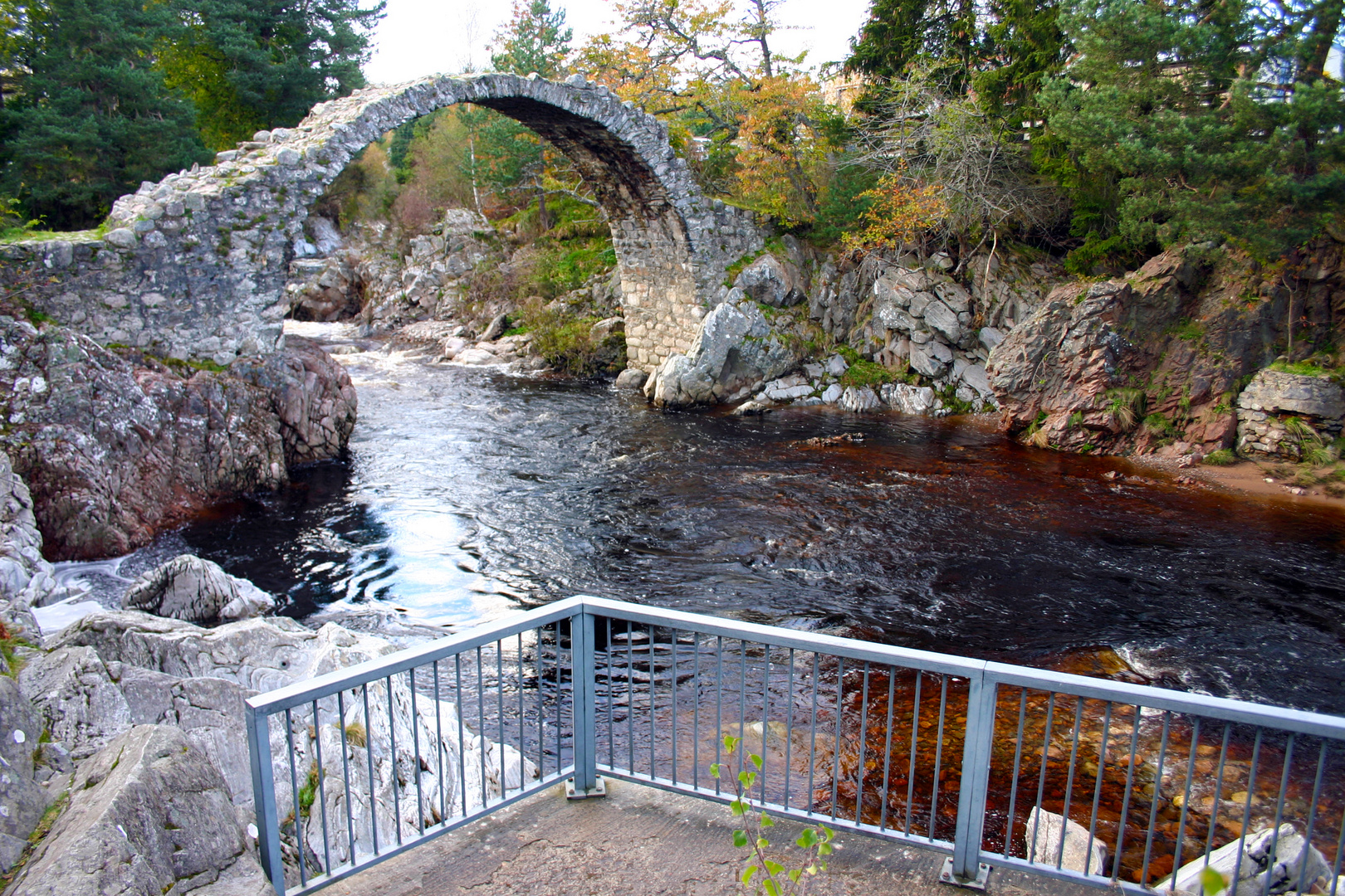 Die älteste Brücke Schottlands