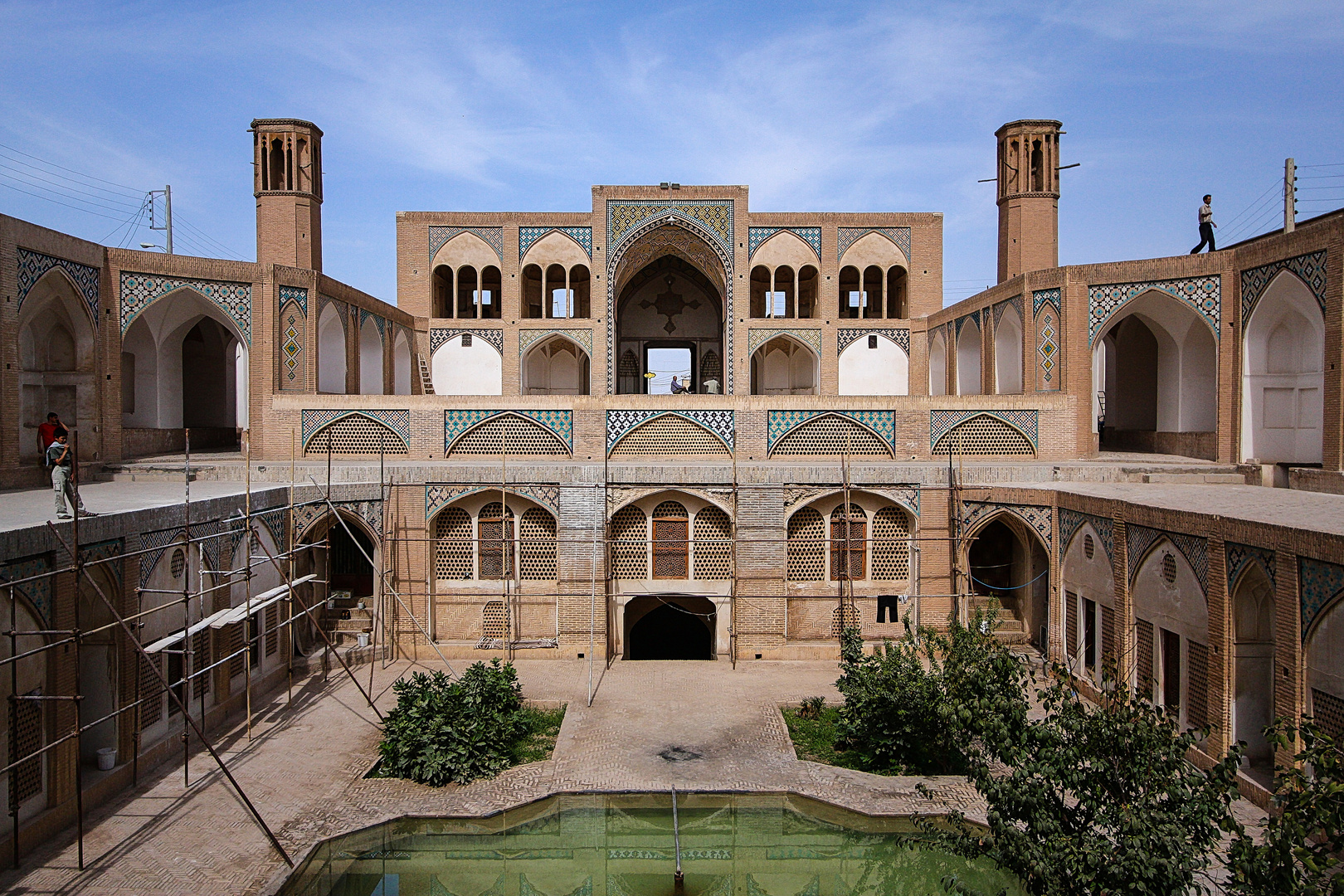 Die Agha Bozorg-Moschee und -Medresse in Kashan... (3)