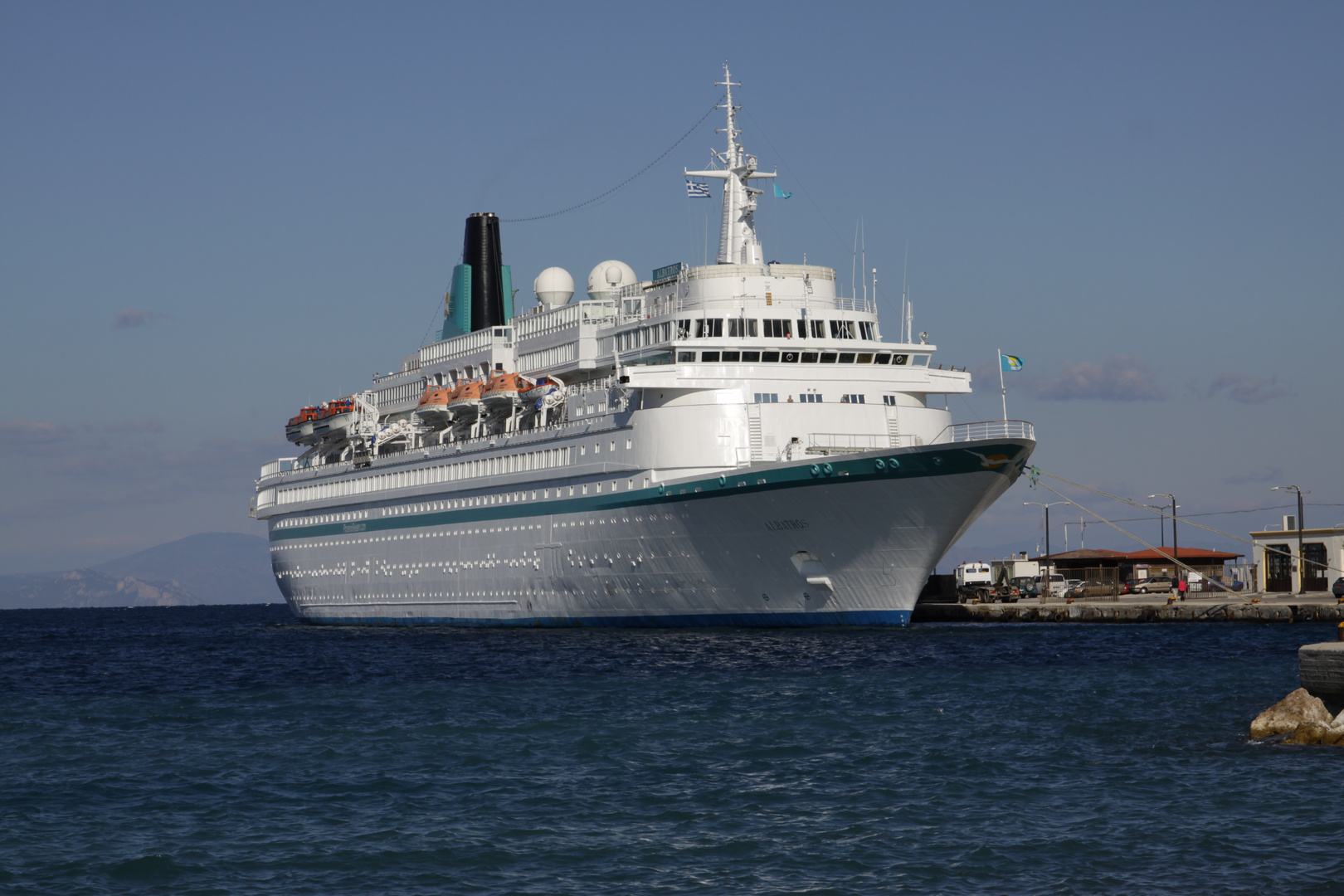 Die Albatros im Hafen von Rodos