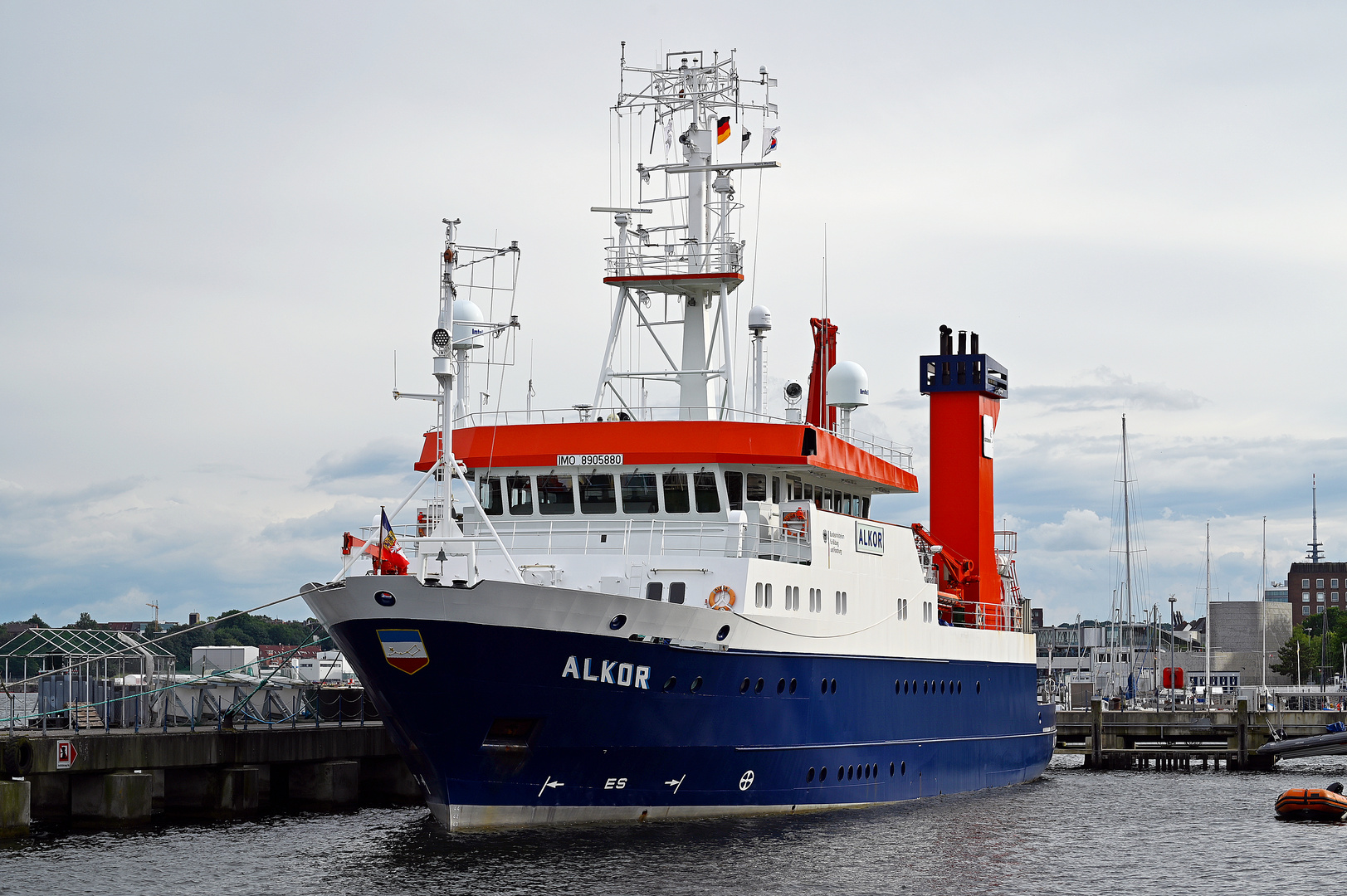 Die ALKOR im Heimathafen Kiel