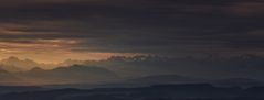 die Alpen am frühen Morgen