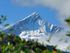 Die Alpspitze vom Olympia-Eis-Stadion in Garmisch-Partenkirchen