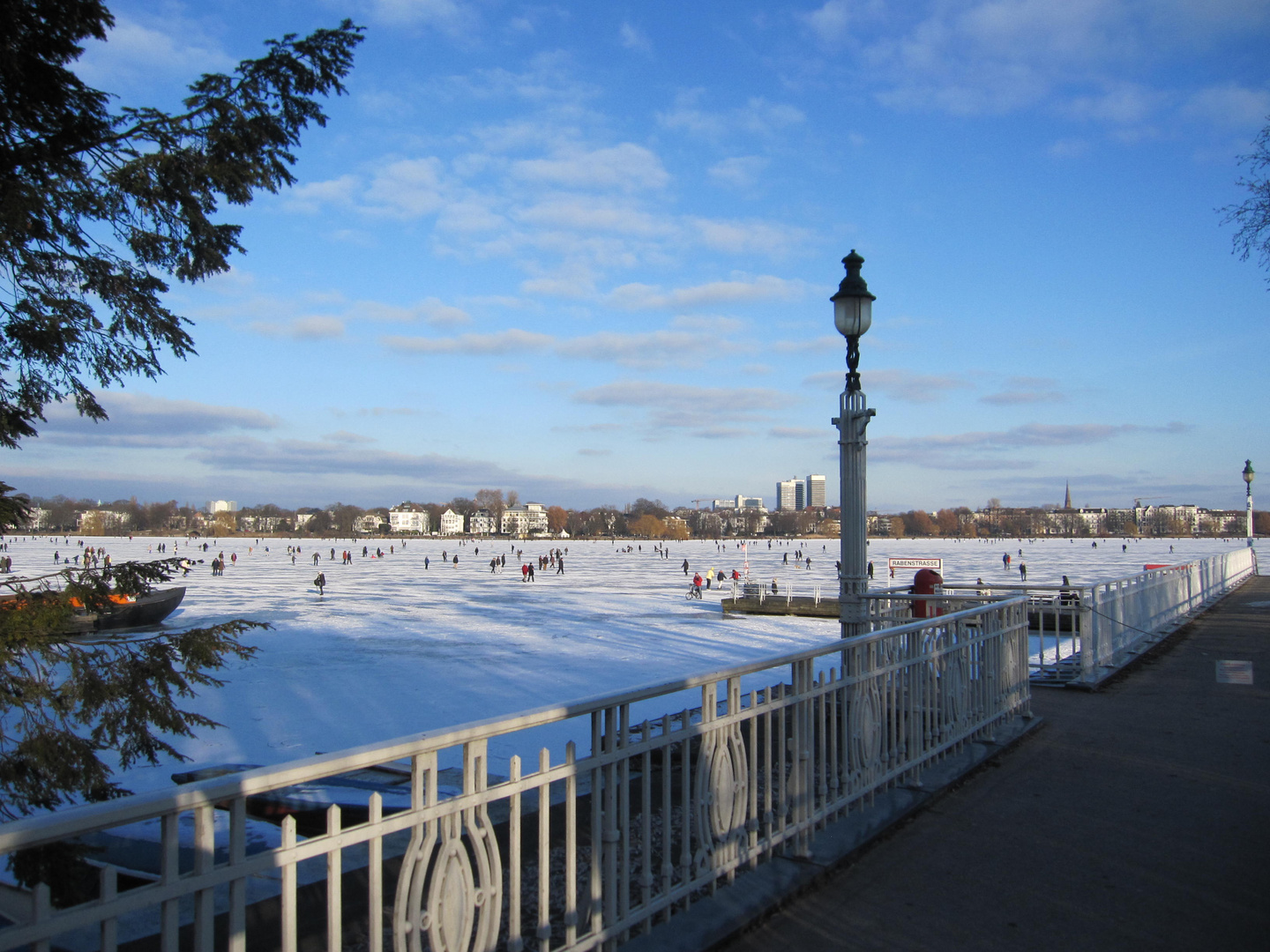 Die Alster im Winter.