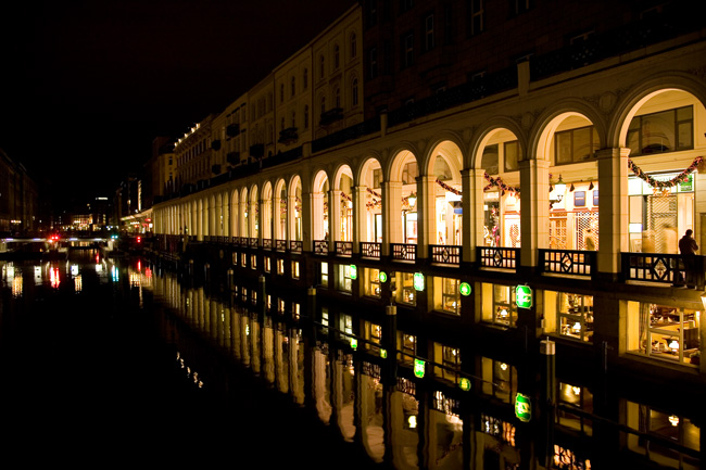 Die Alsterarkarden in Hamburg