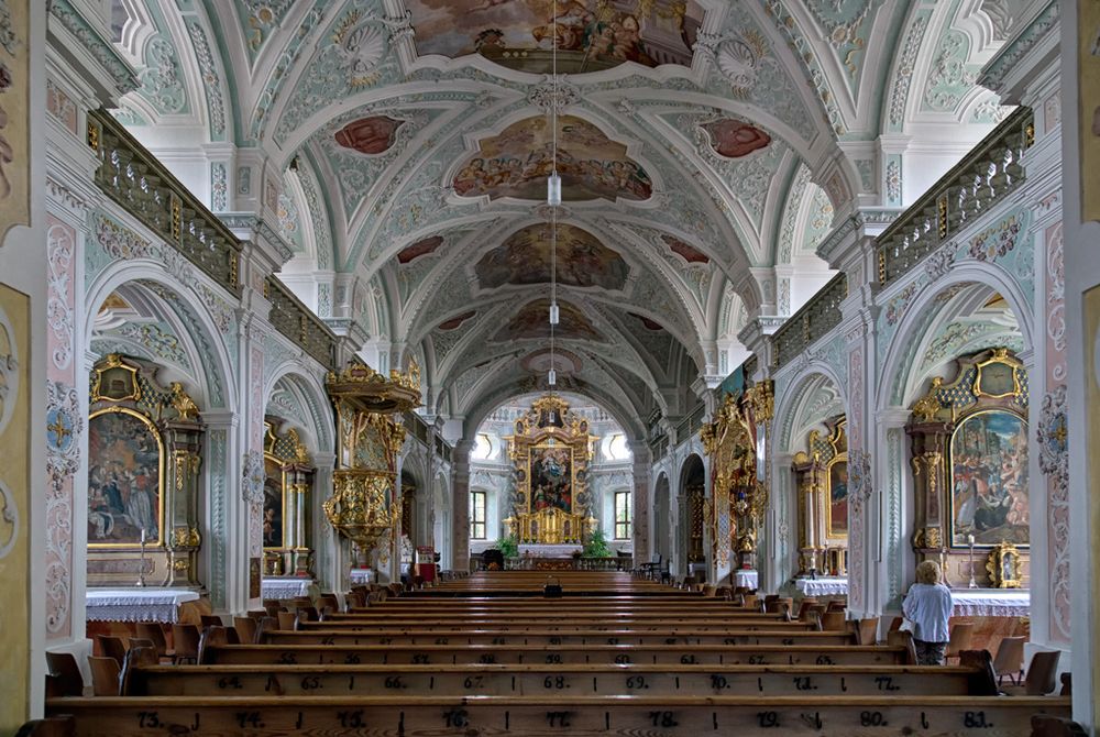 Die Altarsicht in der Klosterkirche Au