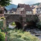 Die alte Brücke über die Weiss