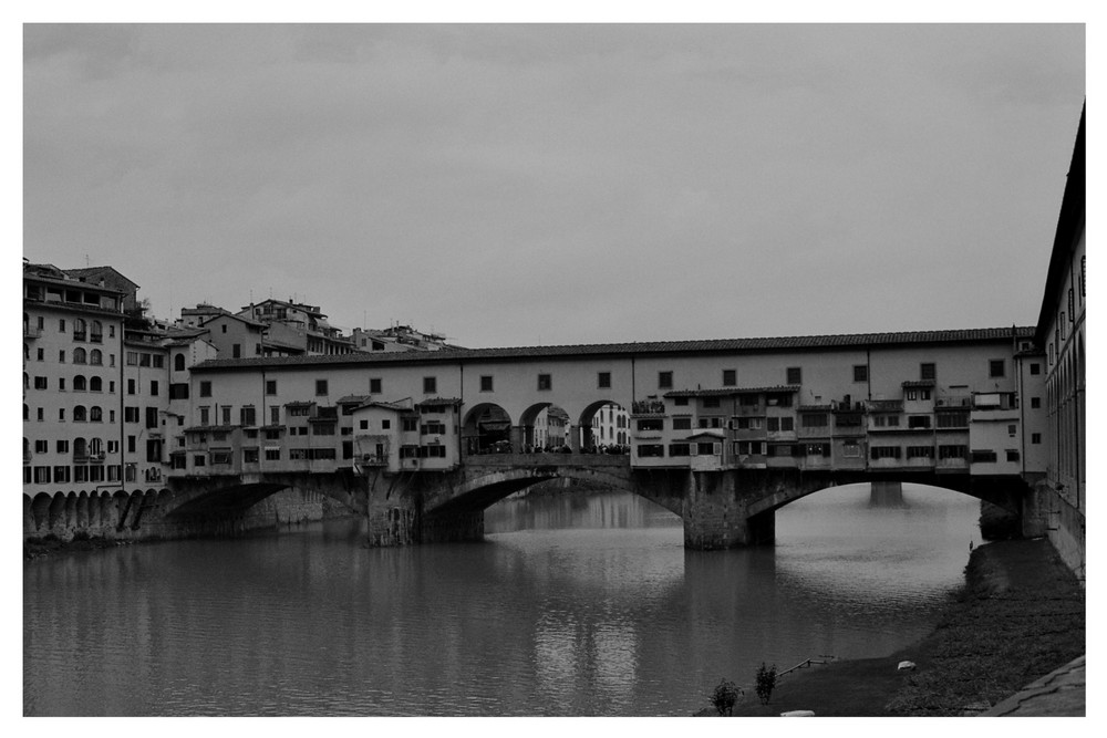 "Die alte Brücke" von Firenze