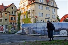 die alte frau - ihre alte wohnung ....