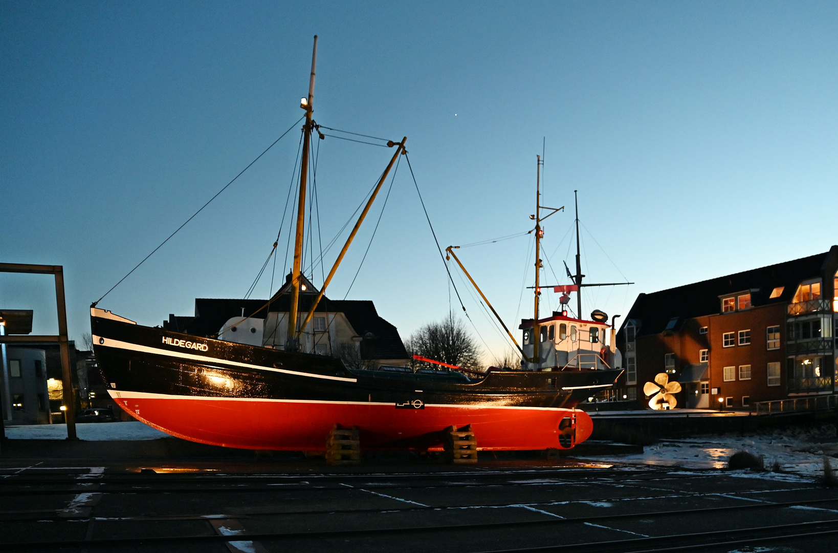 Die alte HILDEGARD trotzt der Kälte in Husum