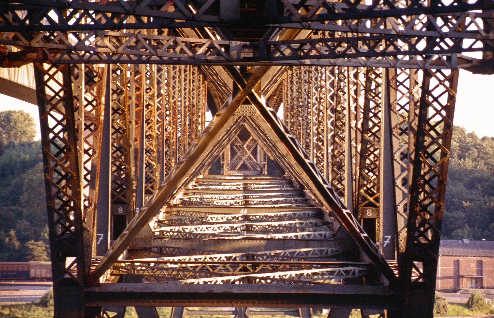 Die alte Holtenauer Hochbrücke